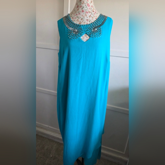 Denim 24/7 Dresses & Skirts - Elegant Turquoise Embellished Dress Size 16W